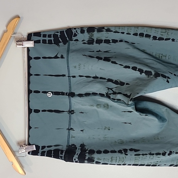 Lululemon Wunder Under Hi-Rise Tight Shibori Full-On Luxtreme 28 Size 8 - Picture 5 of 8